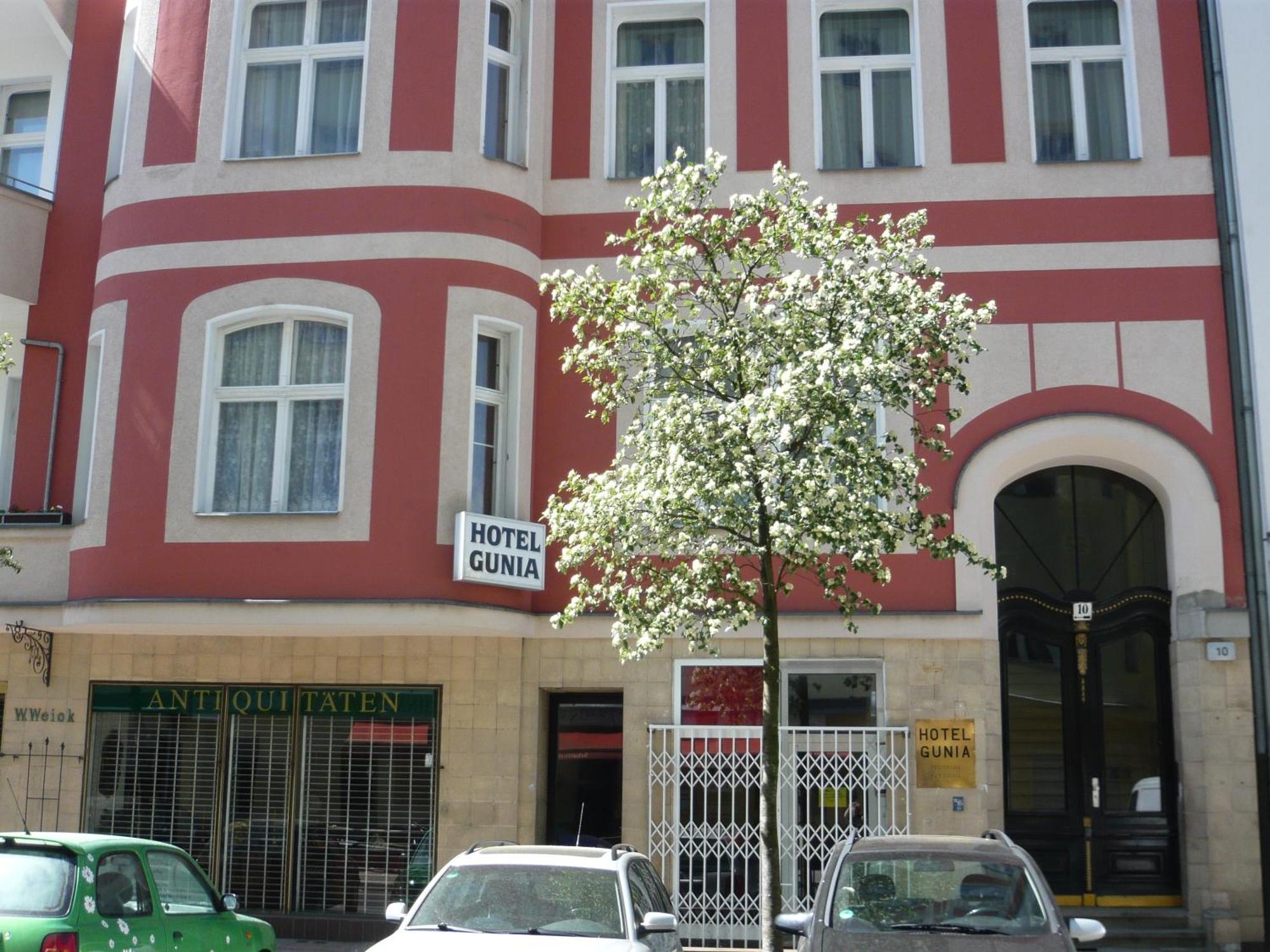 Hotel Gunia — Foto’s 1